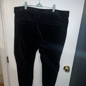 Old Navy - Black Pixie Pants